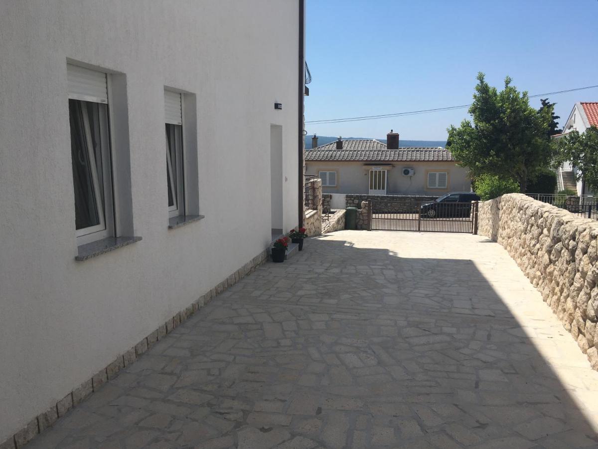 Apartman Irena Dramalj Exterior photo